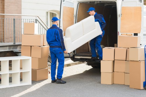 Professional packing services in Barnsbury for a home move